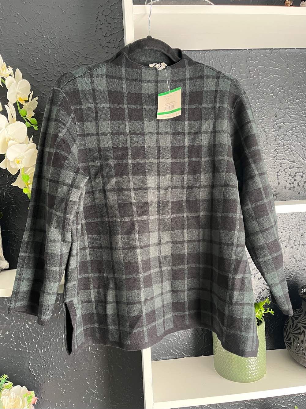 Anne Klein Black and Gray Plaid Crewneck Sweater